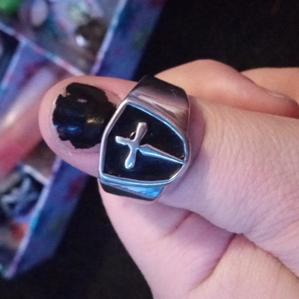 Cross ring